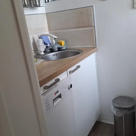 Apartment Dorcol Deluxe *