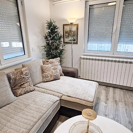 Dorcol Deluxe Апартаменты Белград